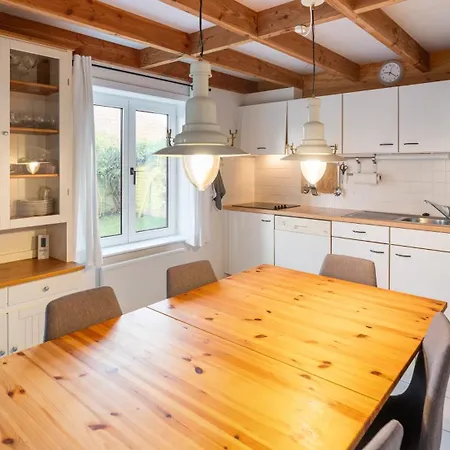 Nyaraló Village Park V64 De Haan