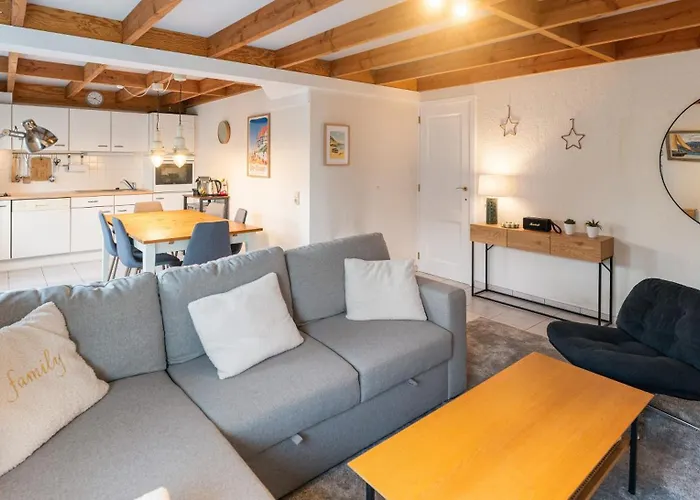 Village Park V64 * De Haan